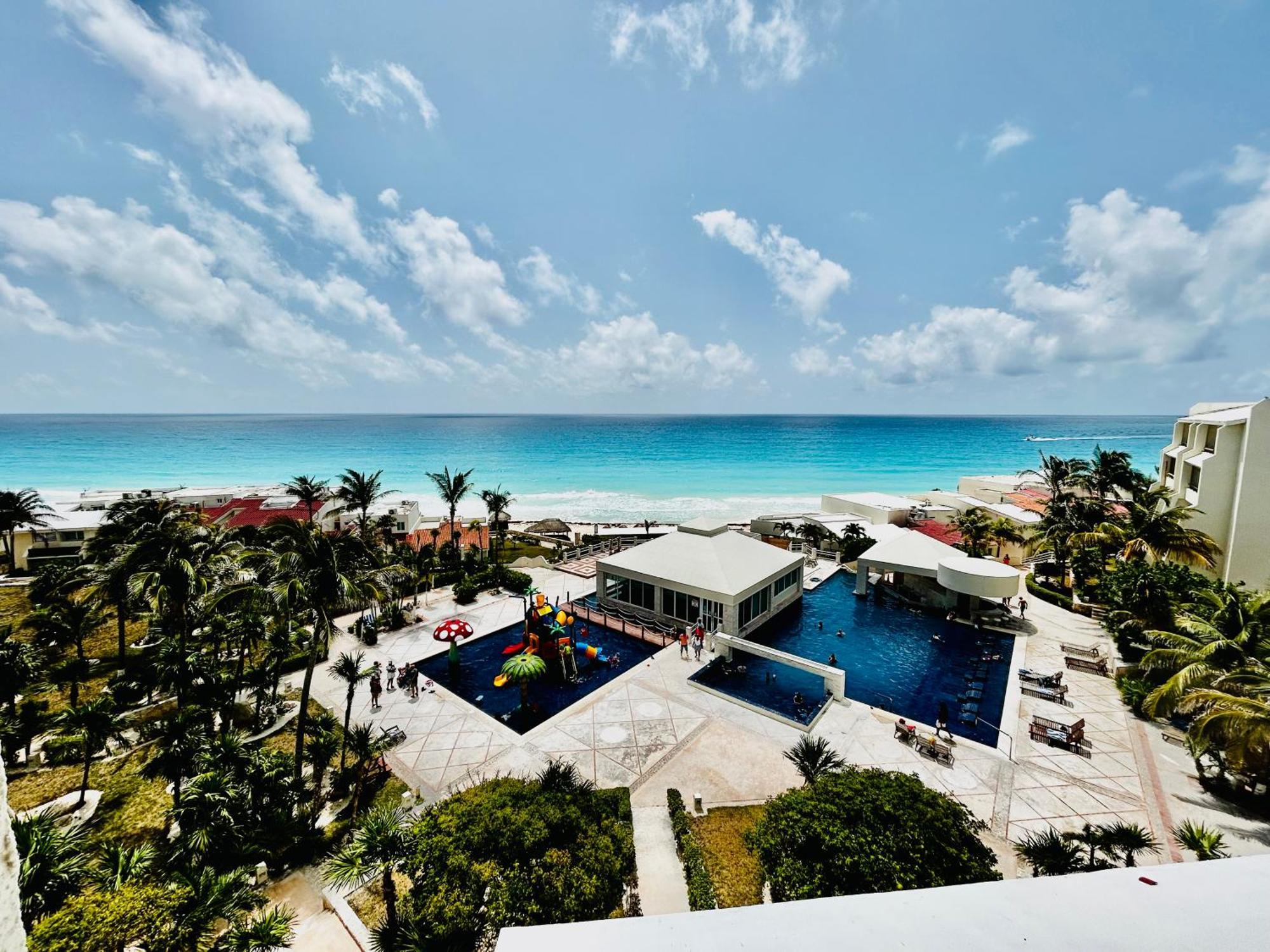 Solymar Condos On The Beach Cancún Extérieur photo