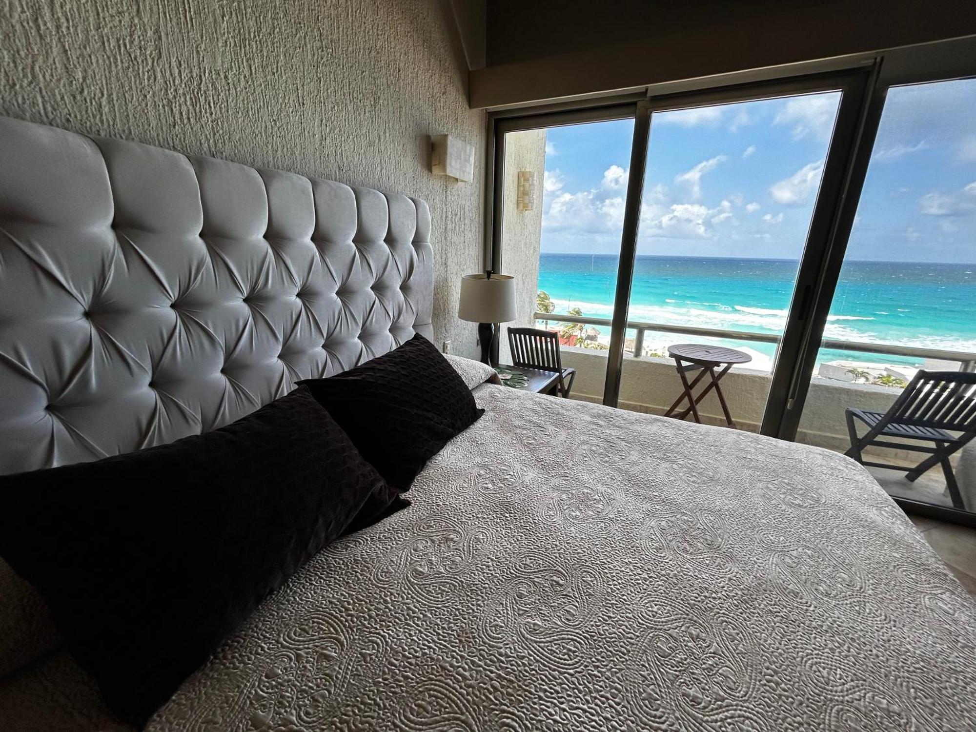 Solymar Condos On The Beach Cancún Chambre photo